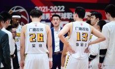  fifa23怎么让球员上前逼抢 -九游会官网首页