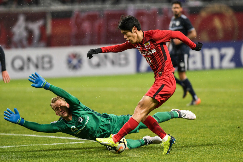 关于纽约尼克斯迎亚冠关键赛;赛后再遭质疑;球迷炸锅;资深球员宣示担当的信息 关于纽约尼克斯迎亚冠关键赛;赛后再遭质疑;球迷炸锅;资深球员宣示担当的信息