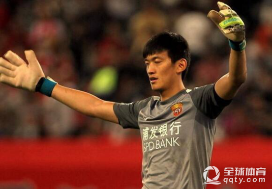 赛后体能课后；托特纳姆战术微调备战亚冠；悬念犹存；阵容厚度经受考验的简单介绍